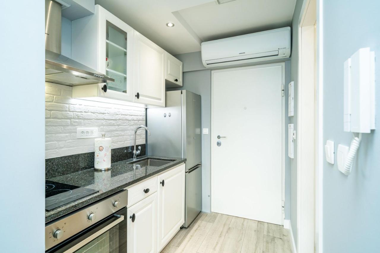 Gorgeous Dubrovnik Sea View Apartment With Free Parking Екстериор снимка