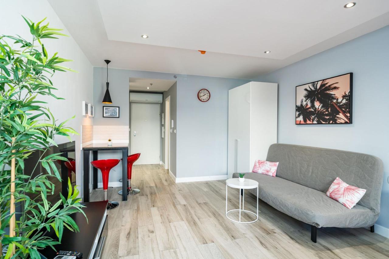 Gorgeous Dubrovnik Sea View Apartment With Free Parking Екстериор снимка