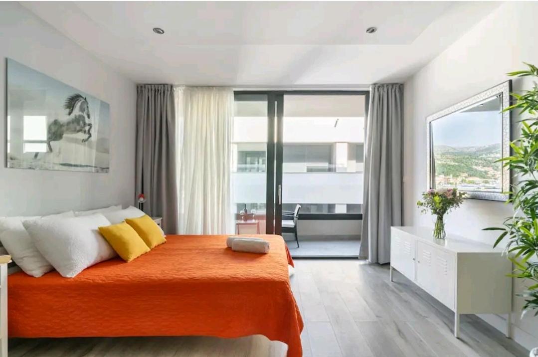 Gorgeous Dubrovnik Sea View Apartment With Free Parking Екстериор снимка