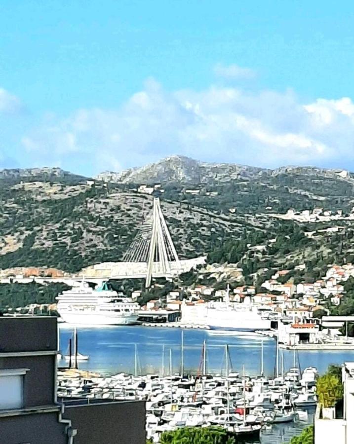 Gorgeous Dubrovnik Sea View Apartment With Free Parking Екстериор снимка