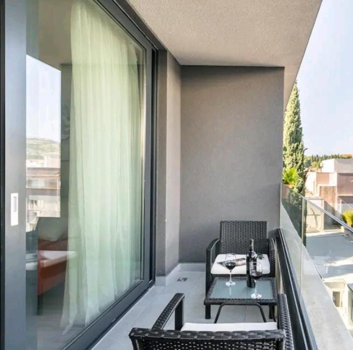 Gorgeous Dubrovnik Sea View Apartment With Free Parking Екстериор снимка